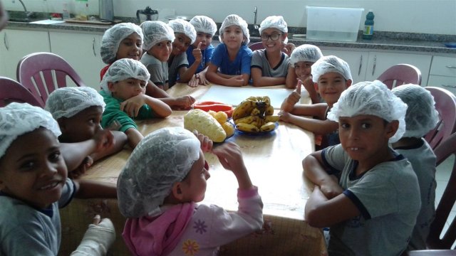 EMVAP PROJETO - Preparação de Salada de Frutas